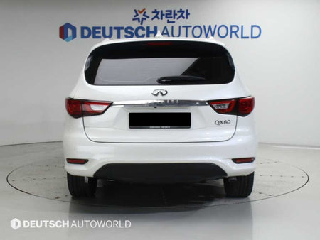 Infiniti QX60 — photo 04