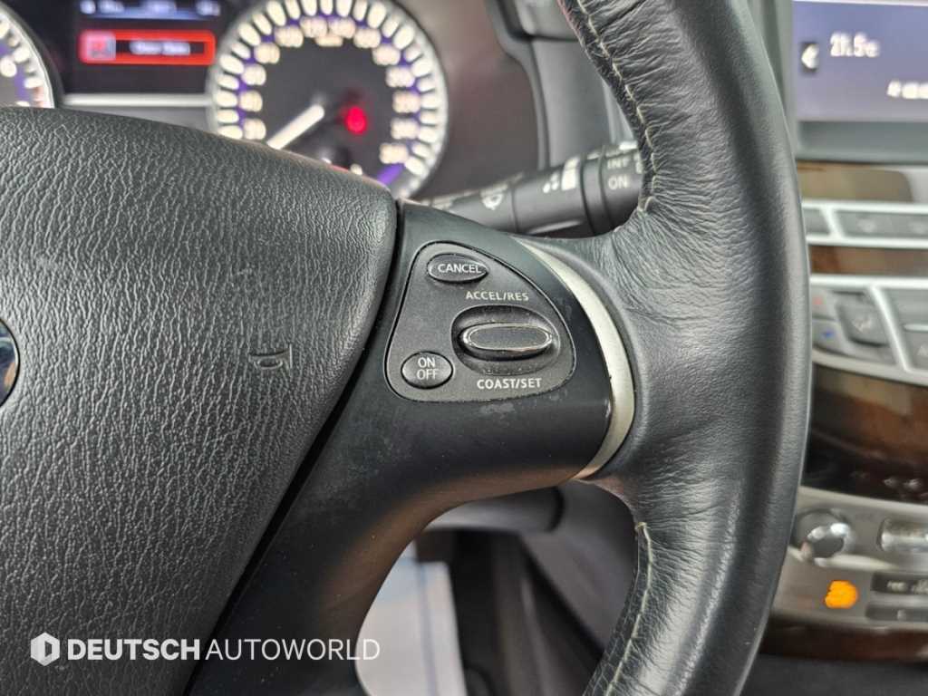 Infiniti QX60 — photo 17