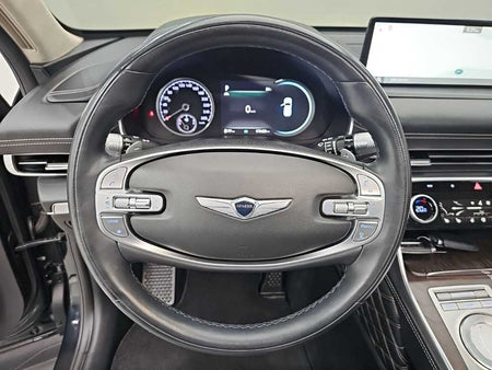 Genesis GV80 — photo 09