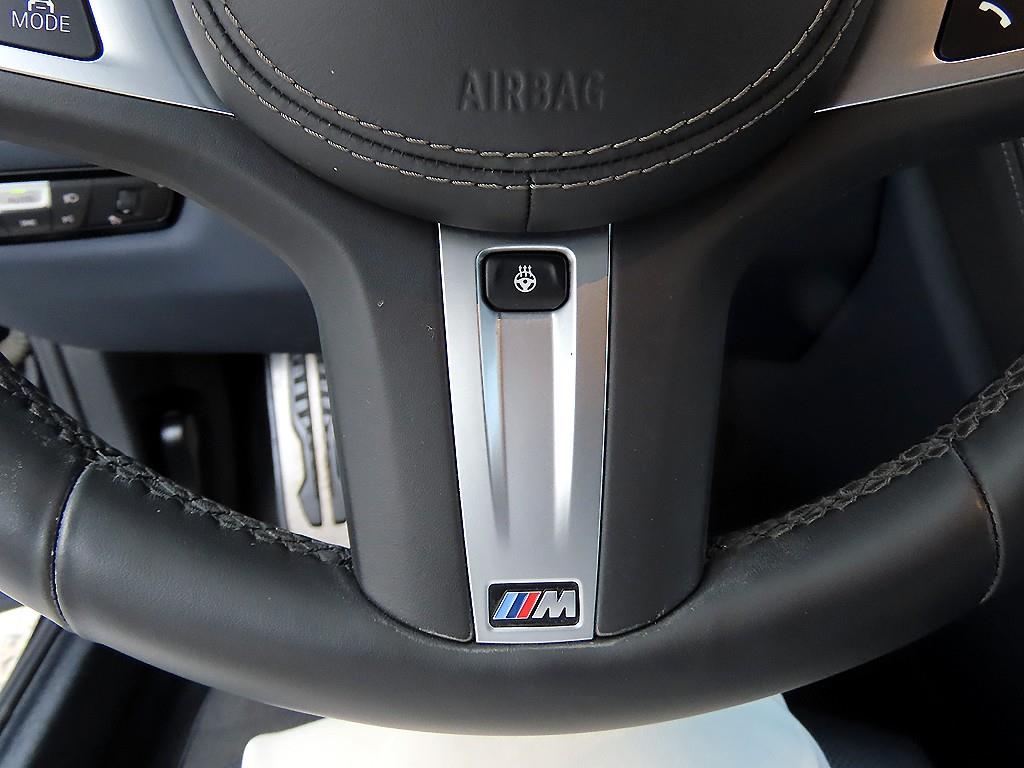 BMW 8-Series — photo 13