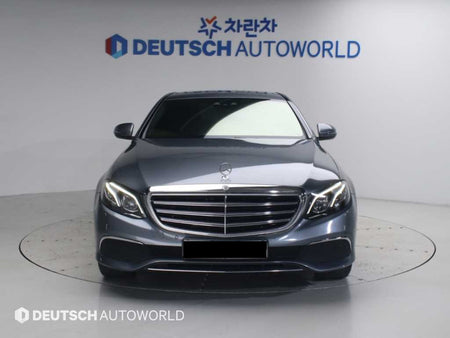 Mercedes-Benz E-Class — photo 03