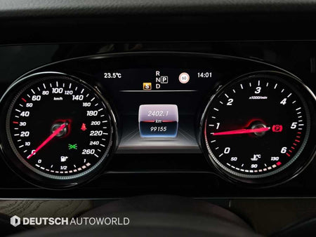 Mercedes-Benz E-Class — photo 08
