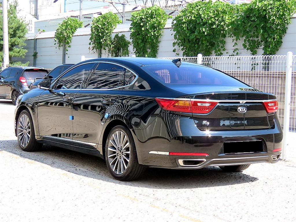 Kia K7 — photo 03