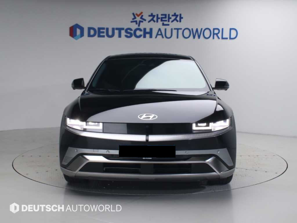 Hyundai Ioniq5 — photo 03