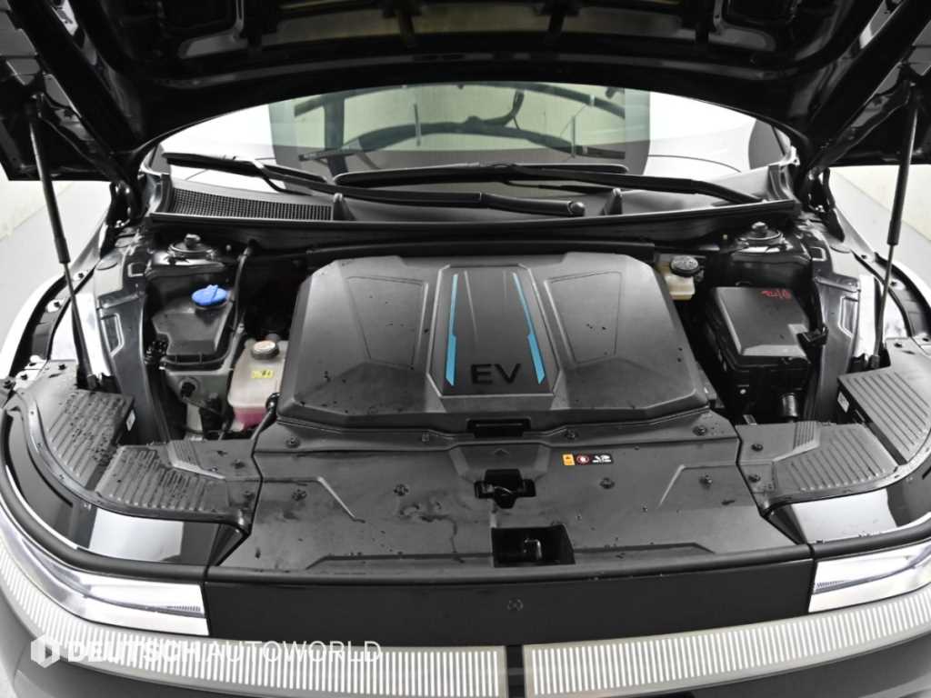 Hyundai Ioniq5 — photo 06