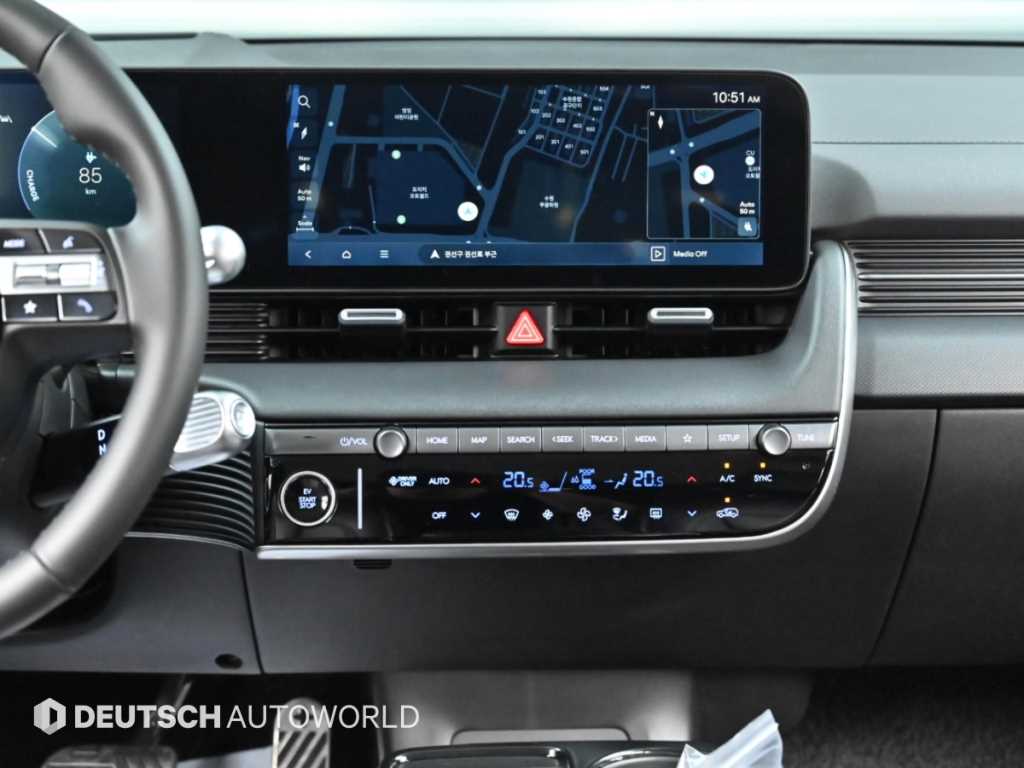 Hyundai Ioniq5 — photo 14