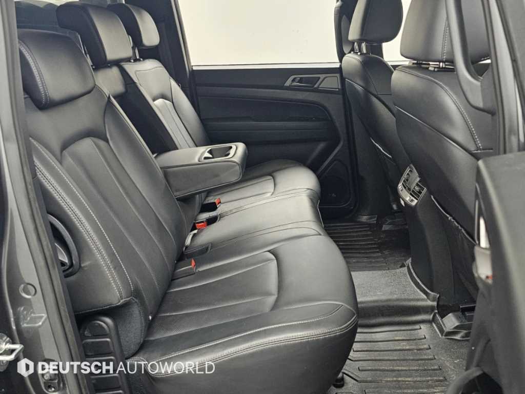 KGM Rexton — photo 12