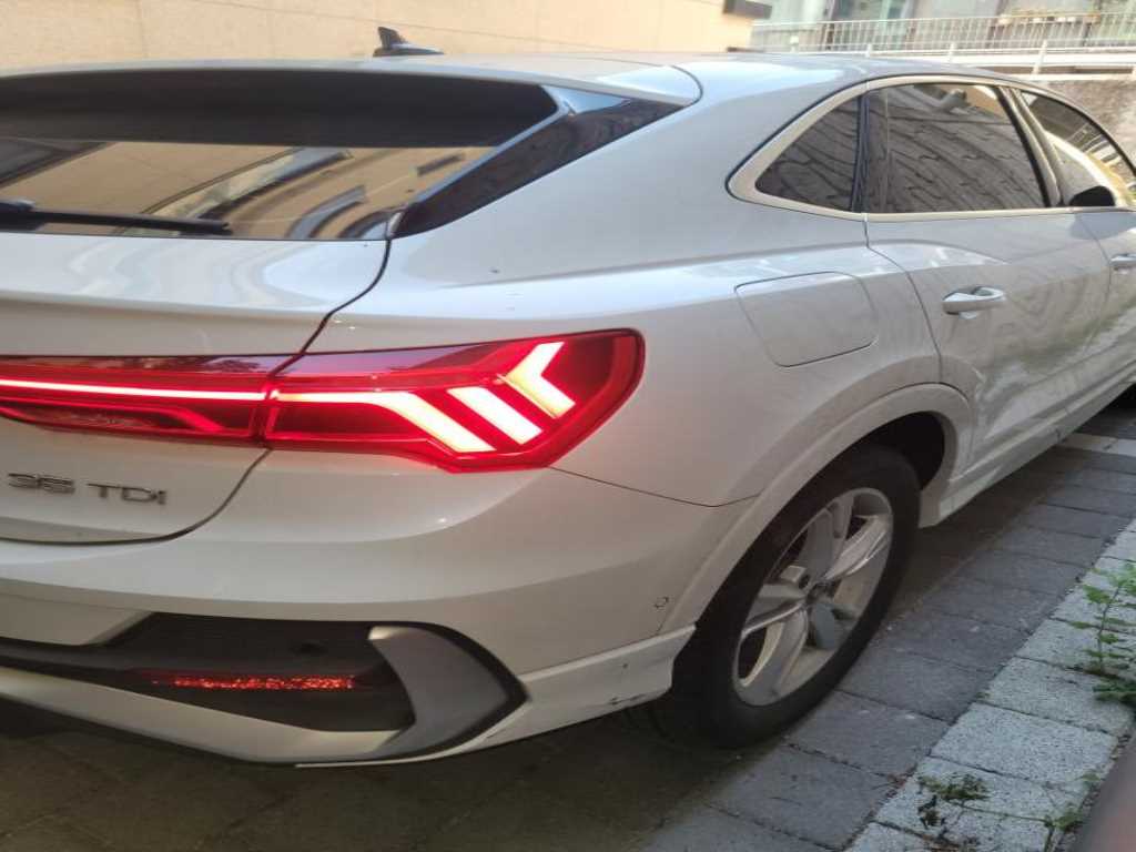 Audi Q3 — photo 03