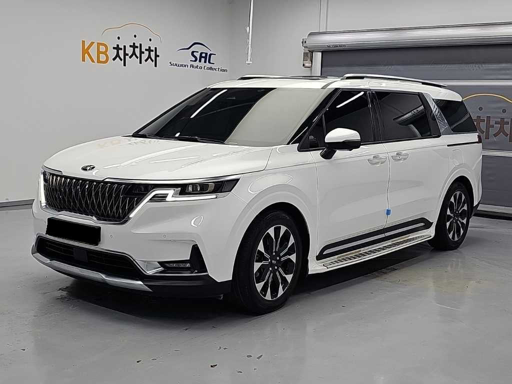 Kia Carnival — photo 02