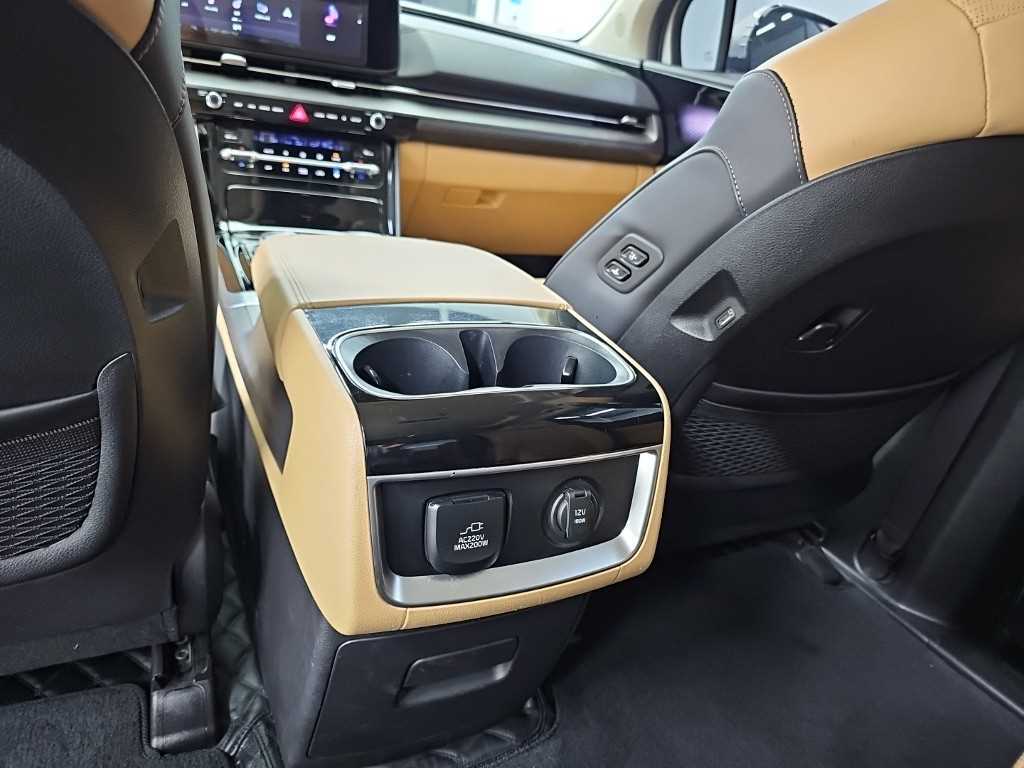 Kia Carnival — photo 13