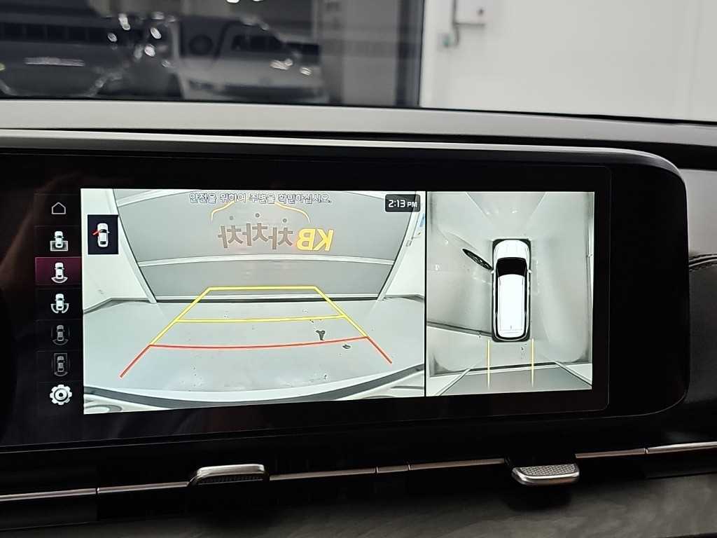 Kia Carnival — photo 17