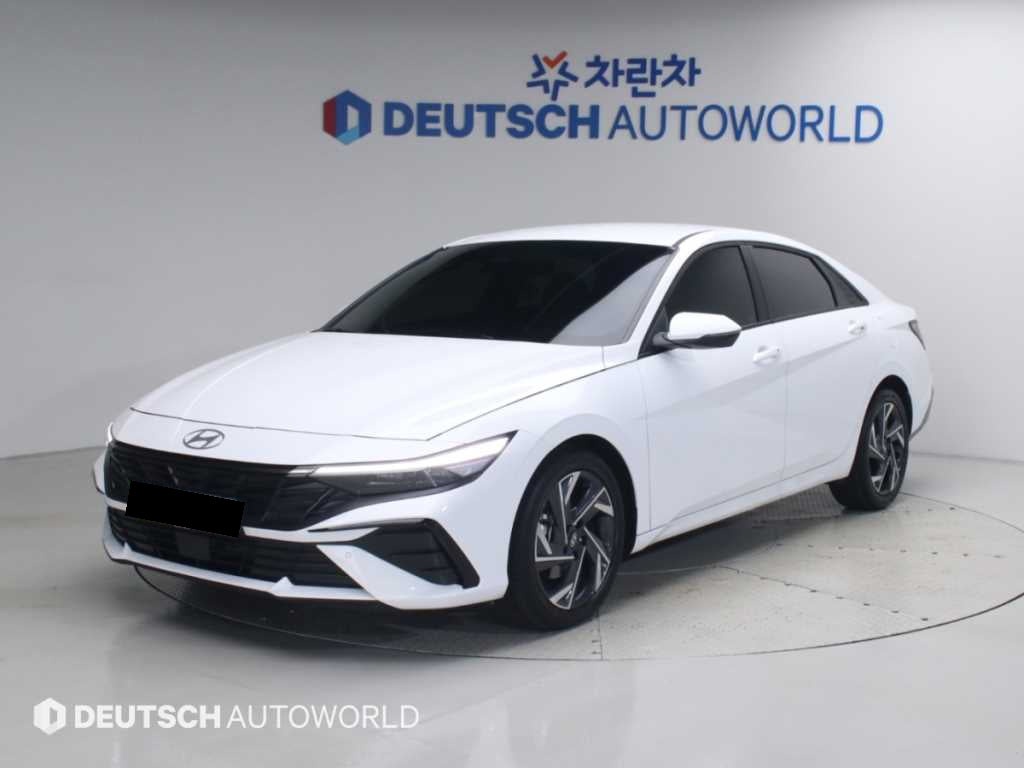 Hyundai Avante — photo 01