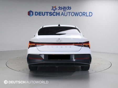 Hyundai Avante — photo 04