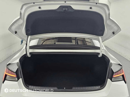 Hyundai Avante — photo 19
