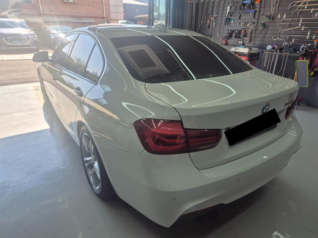BMW 3-Series — photo 04