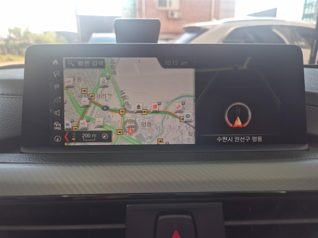 BMW 3-Series — photo 16
