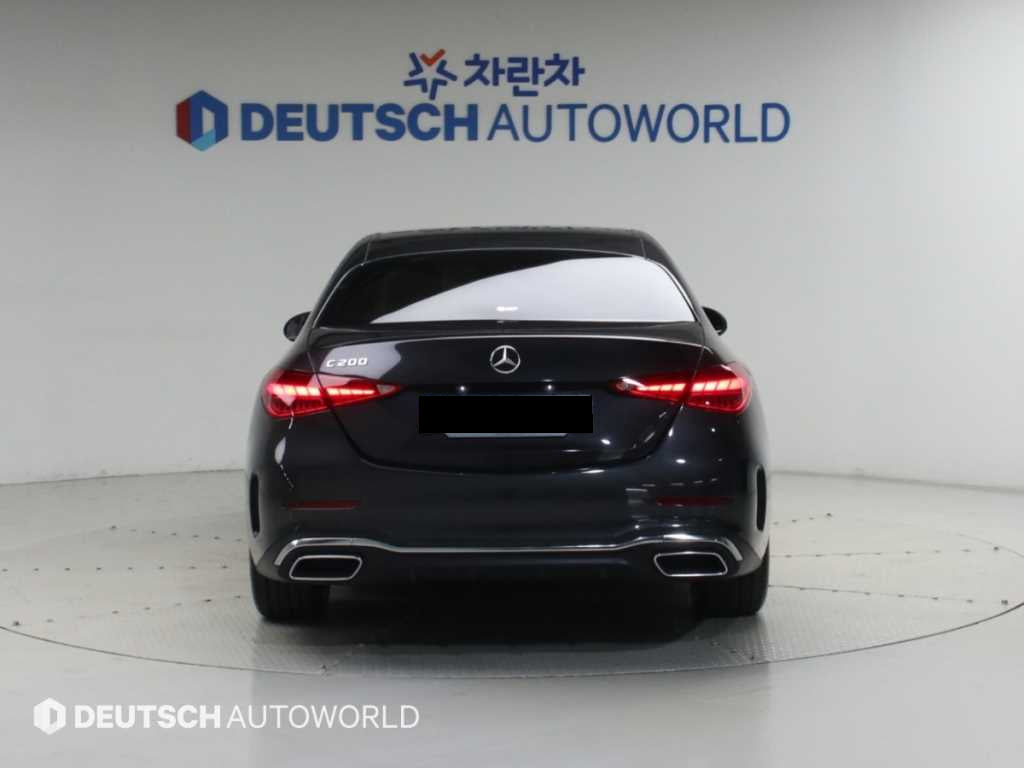 Mercedes-Benz C-Class — photo 04