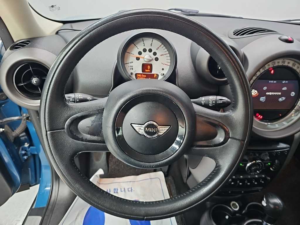 Mini Countryman — photo 09