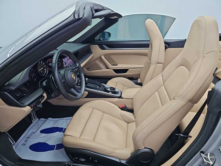 Porsche 911 — photo 11