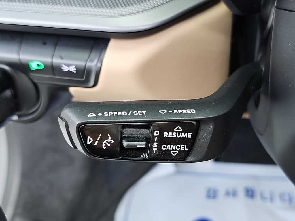Porsche 911 — photo 17