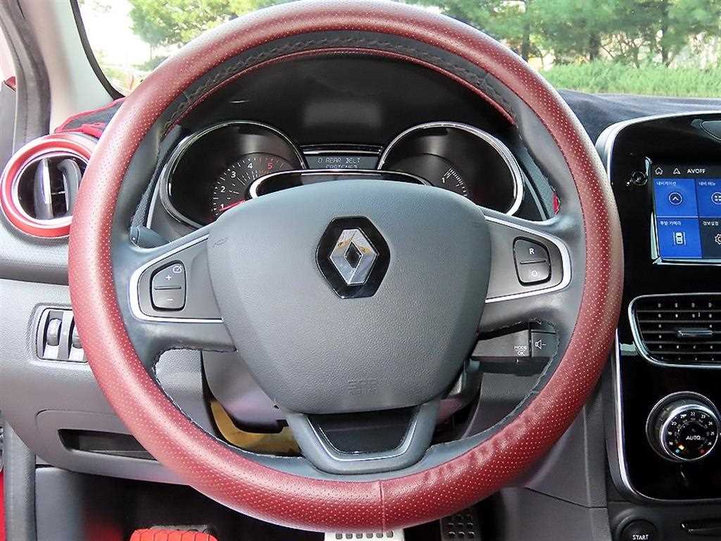 RENAULT Cilo — photo 08