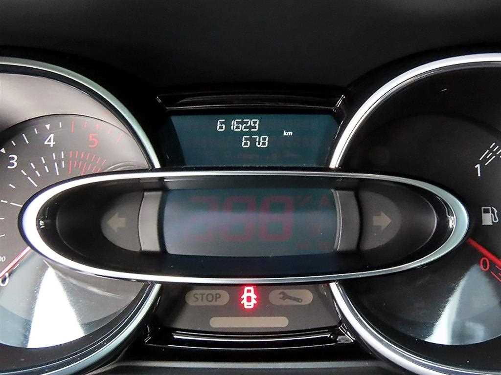 RENAULT Cilo — photo 09