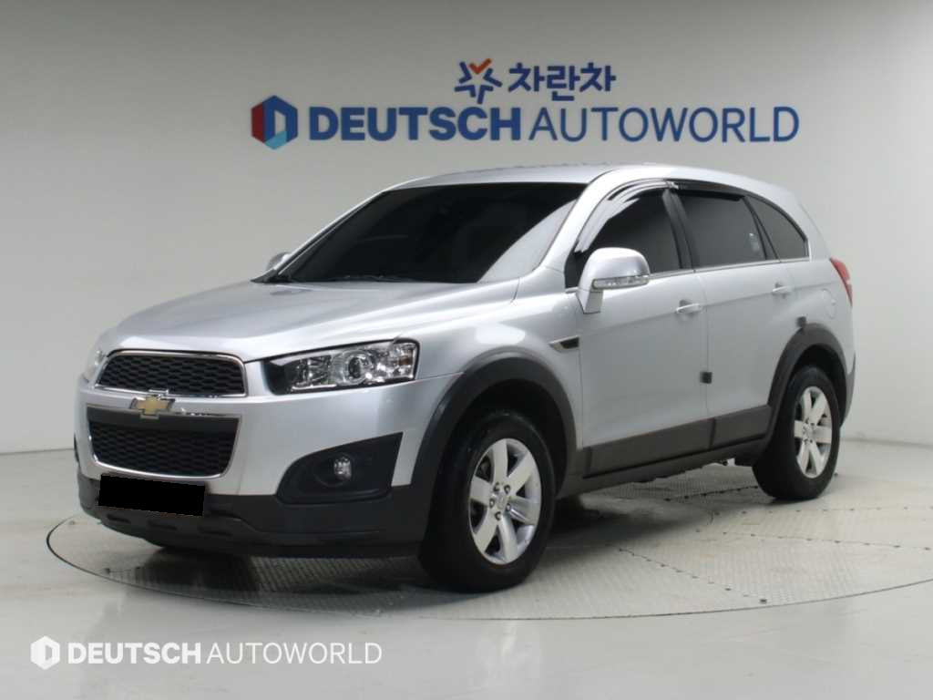 CHEVROLET Captiva — photo 01