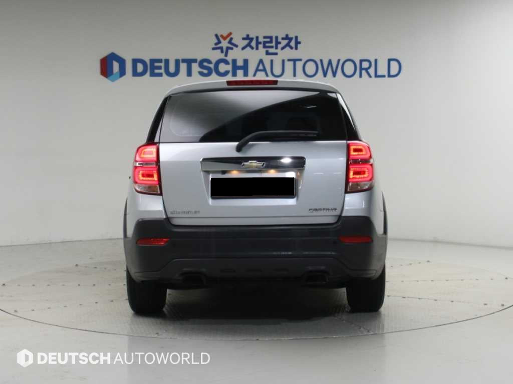 CHEVROLET Captiva — photo 04