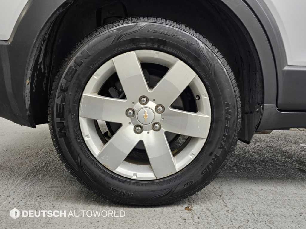 CHEVROLET Captiva — photo 05