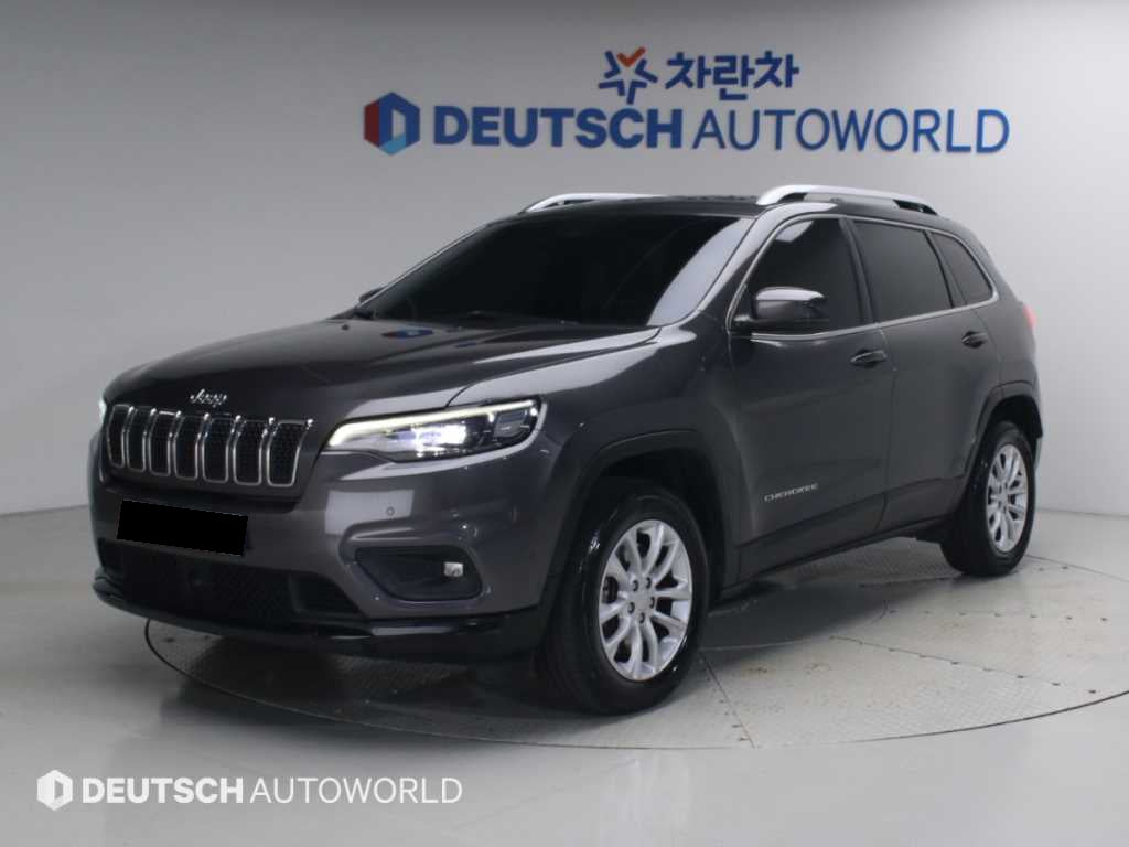 Jeep Cherokee — photo 01