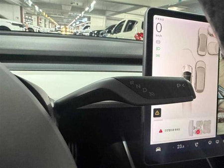 Tesla Model 3 — photo 11