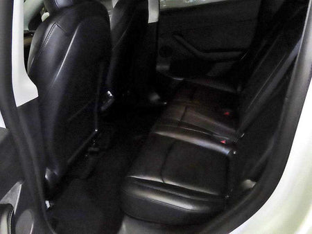 Tesla Model Y — photo 07