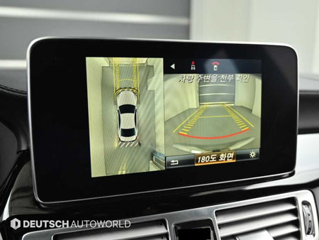 Mercedes-Benz CLS-Class — photo 15
