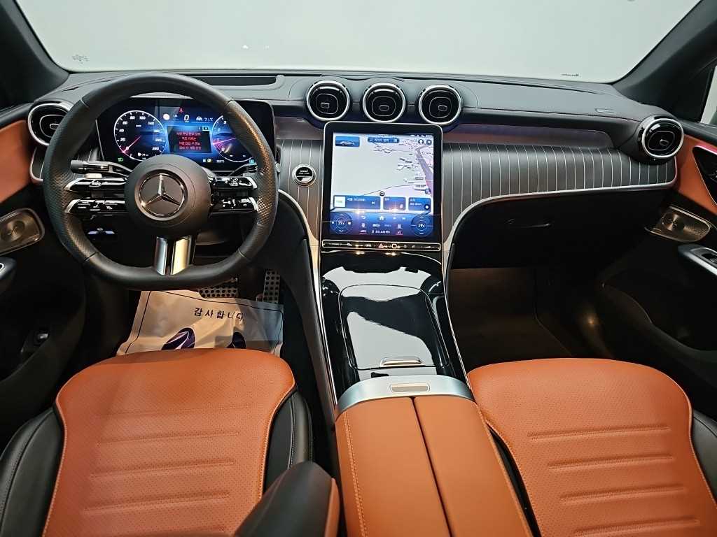 Mercedes-Benz GLC-Class — photo 07