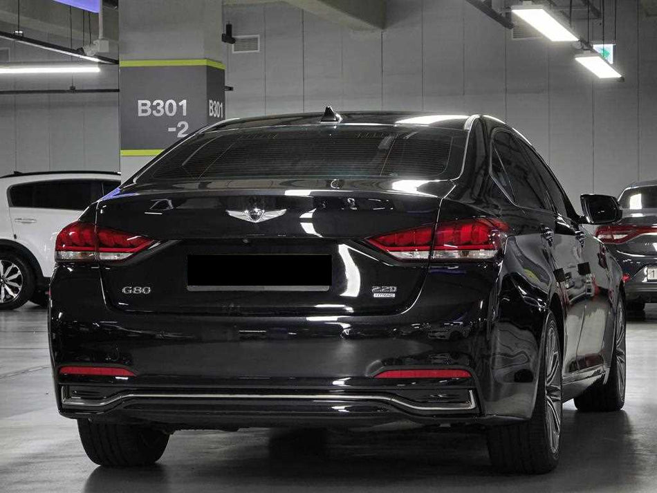 Genesis G80 — photo 02