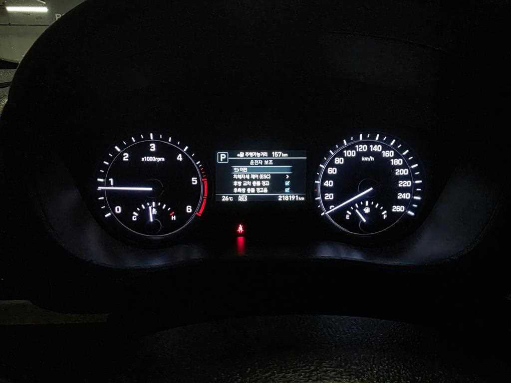 Genesis G80 — photo 06