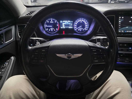Genesis G80 — photo 09