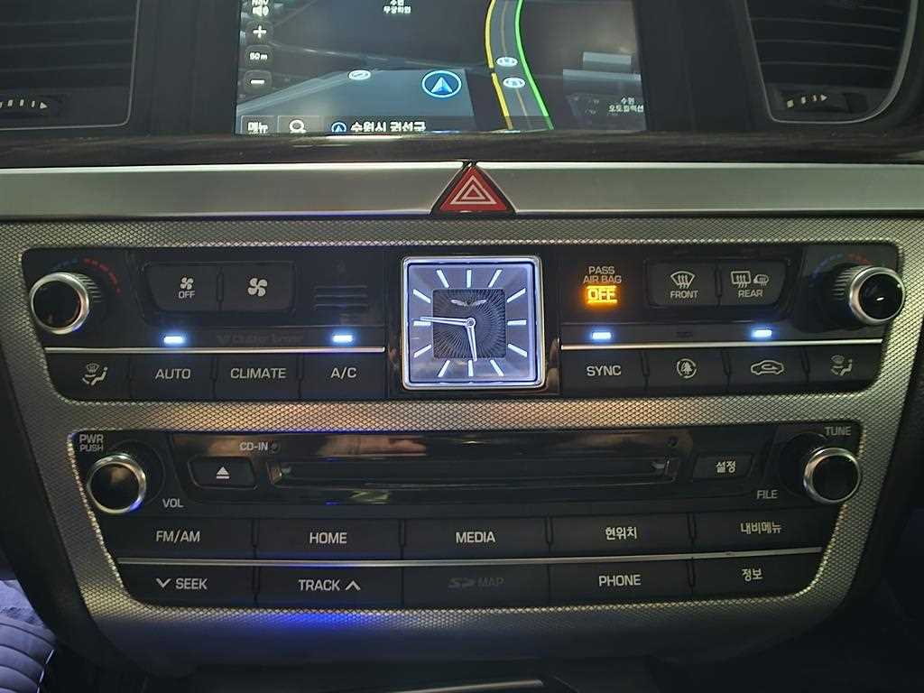 Genesis G80 — photo 14