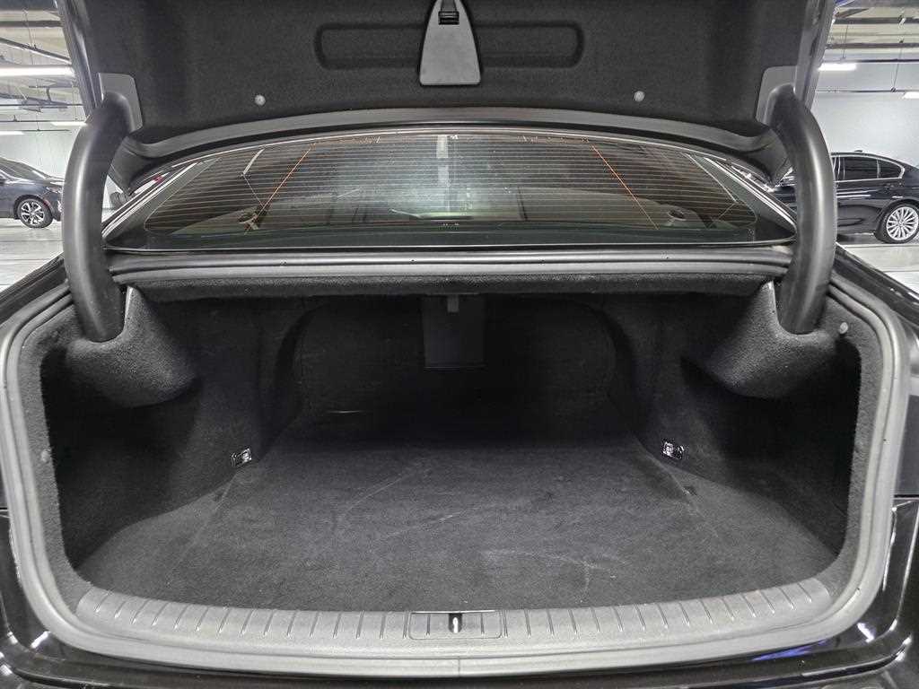 Genesis G80 — photo 20