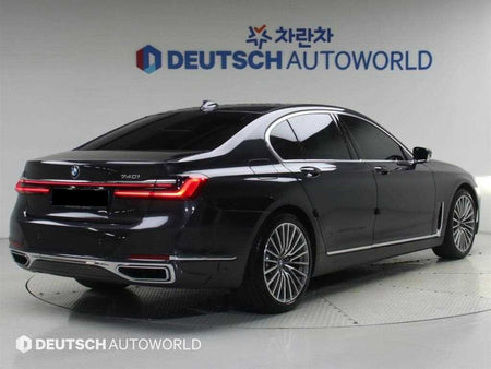 BMW 7-Series — photo 02