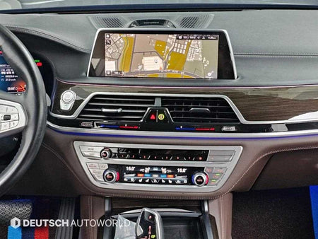 BMW 7-Series — photo 14