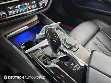 BMW 5-Series — photo 09