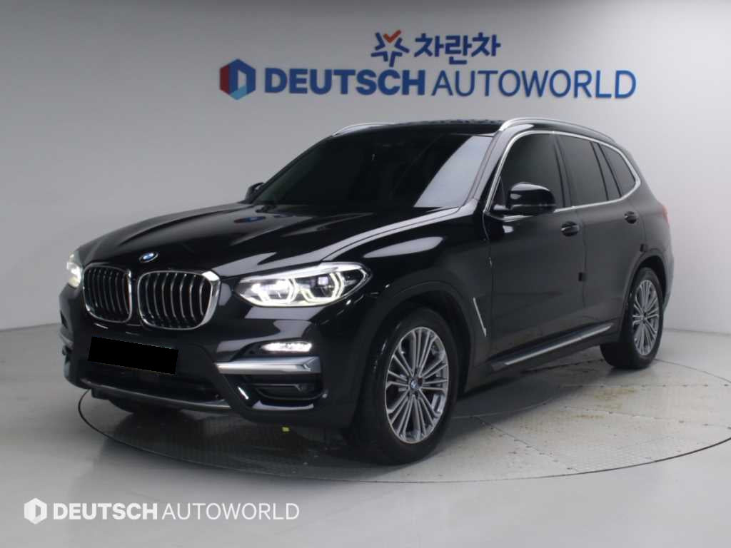 BMW X3 — photo 01