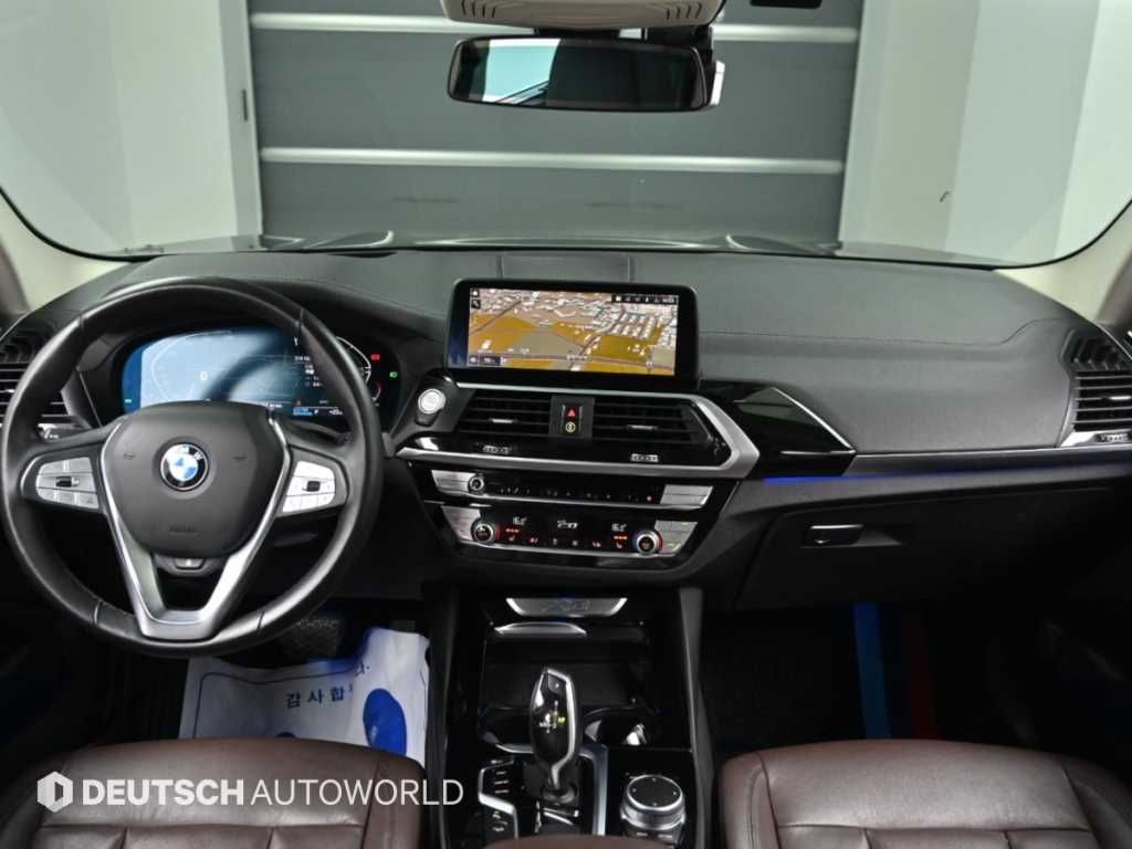 BMW X3 — photo 07