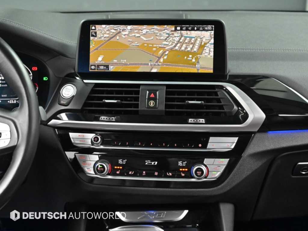 BMW X3 — photo 14