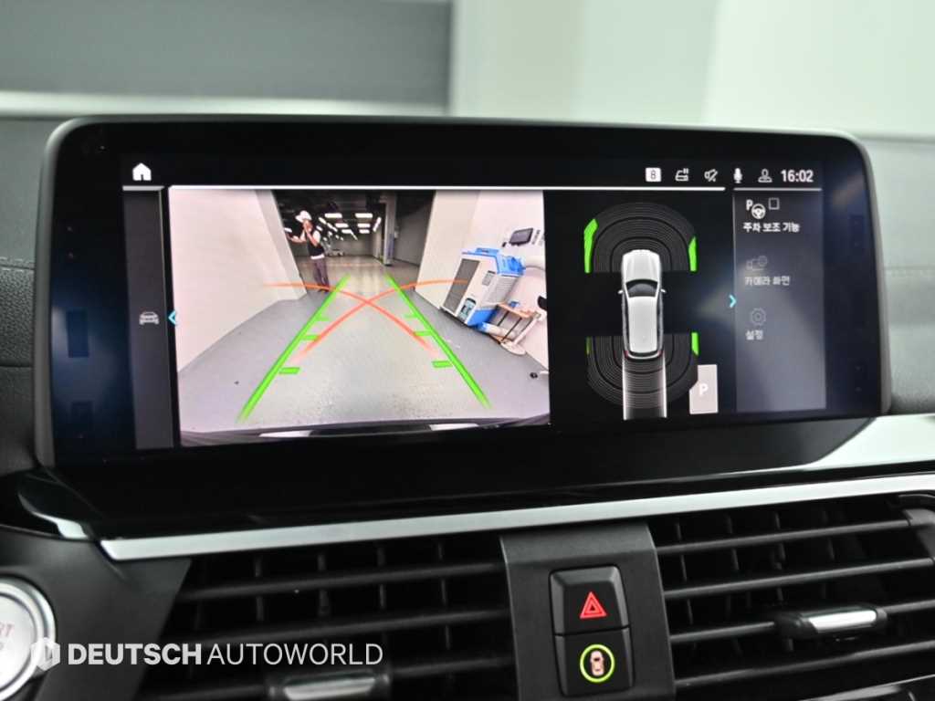 BMW X3 — photo 15