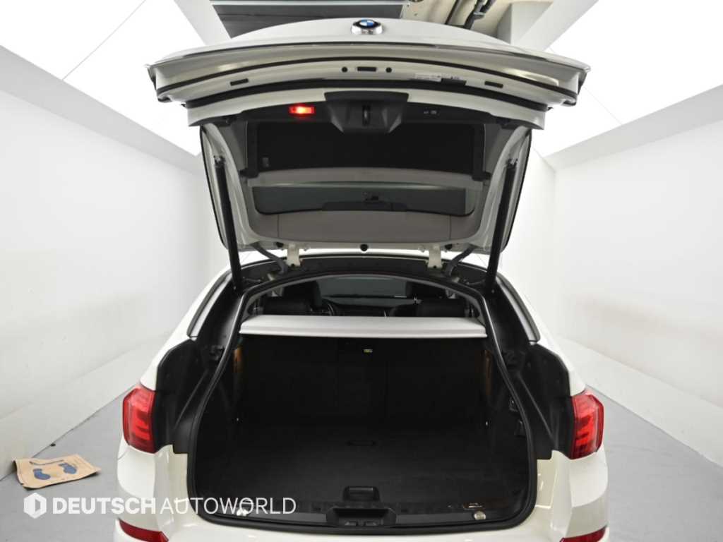 BMW Gran Turismo — photo 19