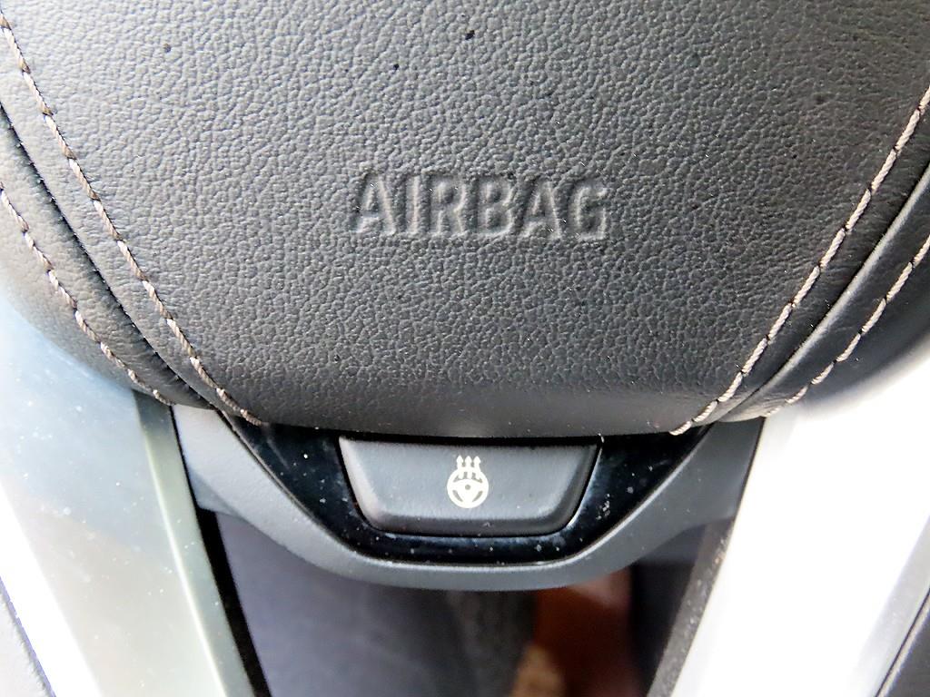 BMW X5 — photo 12