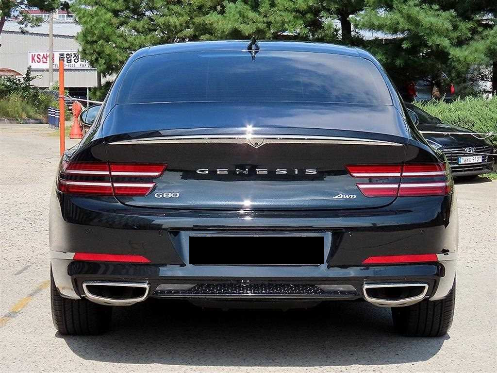 Genesis G80 — photo 04
