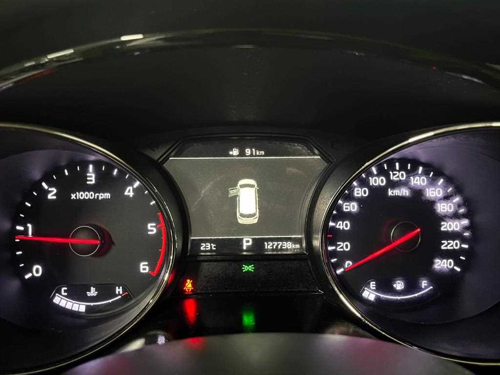 Kia Carnival — photo 05